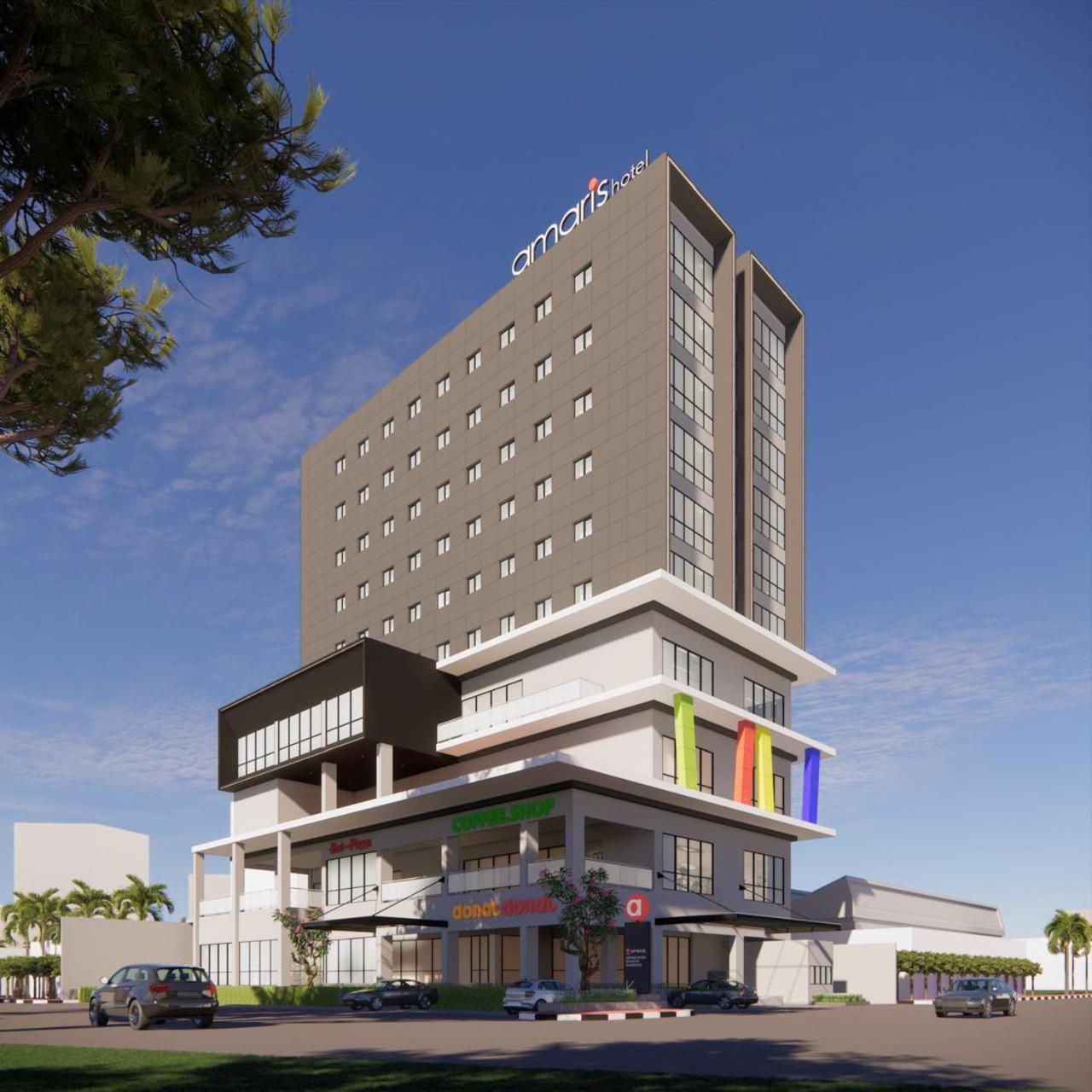Amaris Hotel Манадо Екстериор снимка